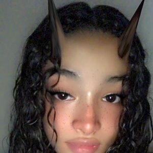 Meet your Posher, Nashelly